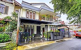 Spot On 91482 Sentosa Home